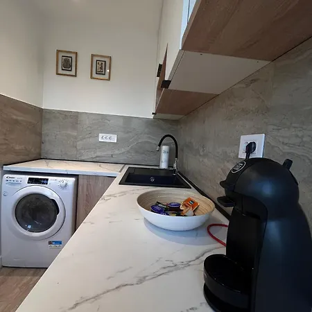 Berenji Lux Апартаменты *